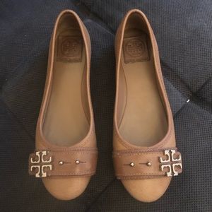 Tory Burch Flats, Tan, 6.5